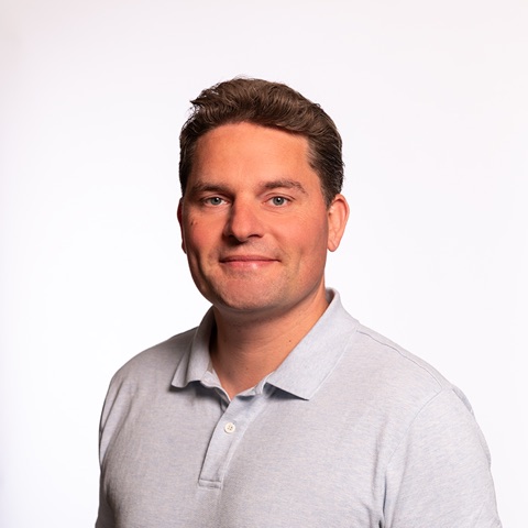 Portretfoto van Steven van der Scheer.